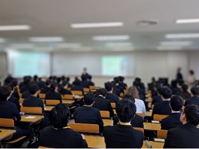 日本工学院（蒲田校）専門学校にて学内合同企業説明会を実施しました