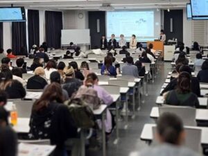 横浜美術大学にてIT業界セミナーを実施しました